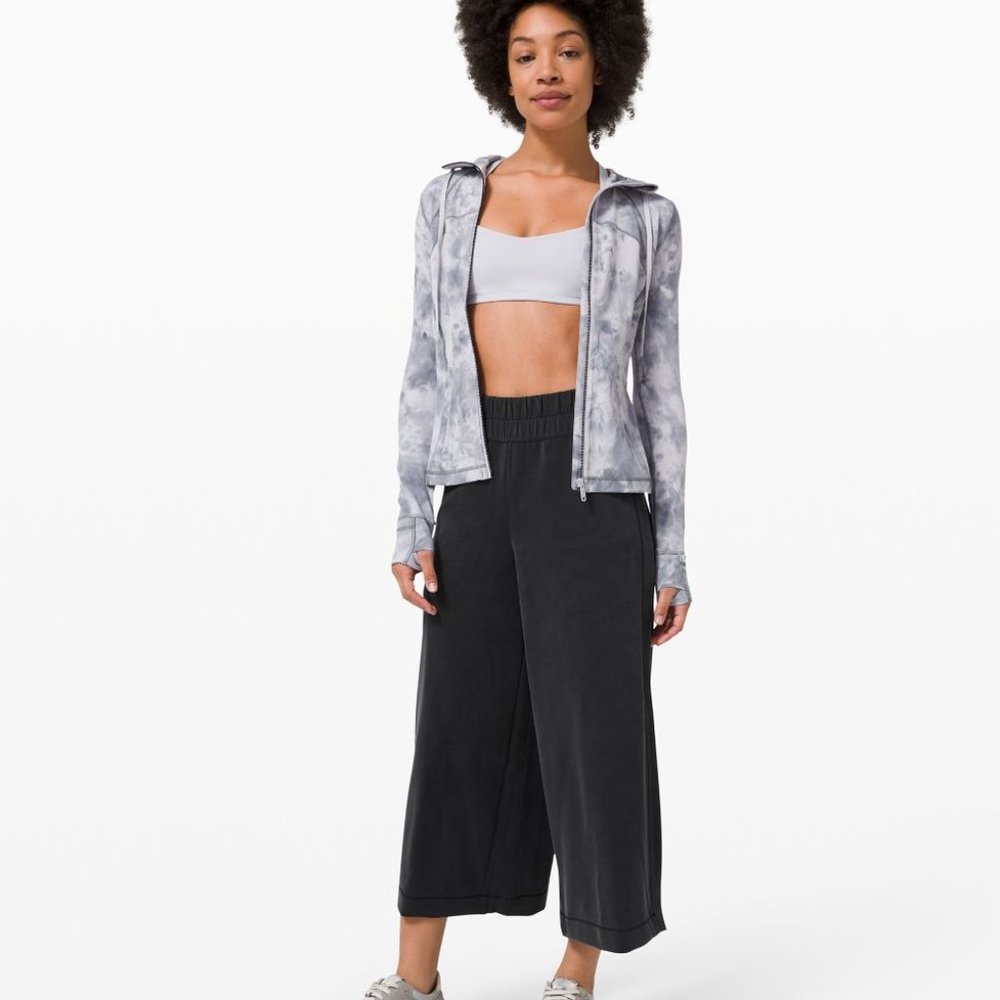 lululemon athletica Black Cropped Wide-Leg Track Pants